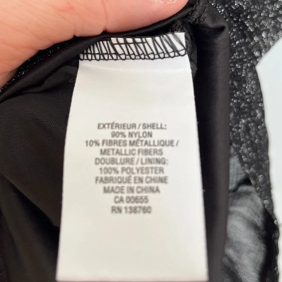 Reitmans gillet mesh with sparkles size med - Picture 5 of 6